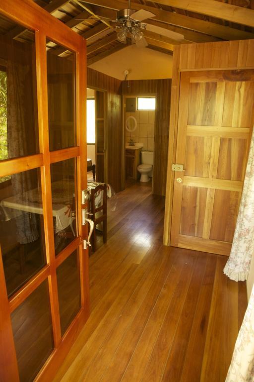Laureles Collection - Cabinas Laureles Hotel 2*